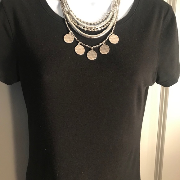 NEW Necklace in Silver. RD - Picture 2 of 2